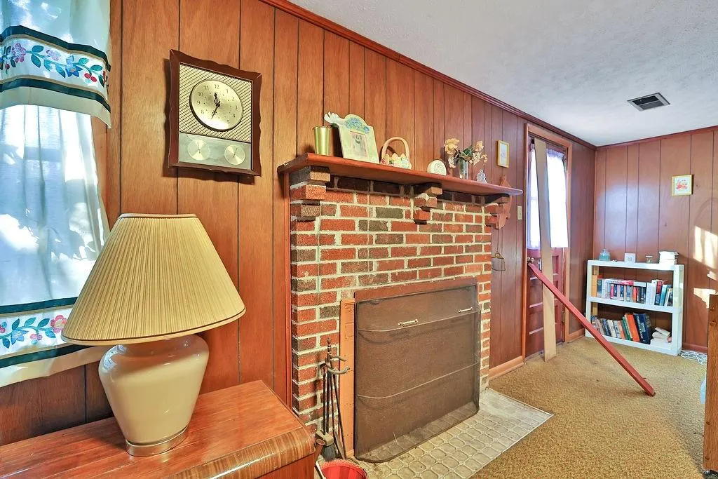 266 Colewood Way, Atlanta, Georgia 30328, 4 Bedrooms Bedrooms, ,3 BathroomsBathrooms,Residential,Sold,266 Colewood Way,7160302