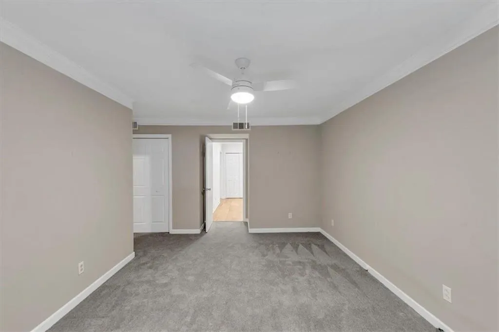 39 Ivy Gates Ne Unit 9, Atlanta, Georgia 30342, 2 Bedrooms Bedrooms, ,2 BathroomsBathrooms,Residential,For Sale,39 Ivy Gates Ne Unit 9,7629336