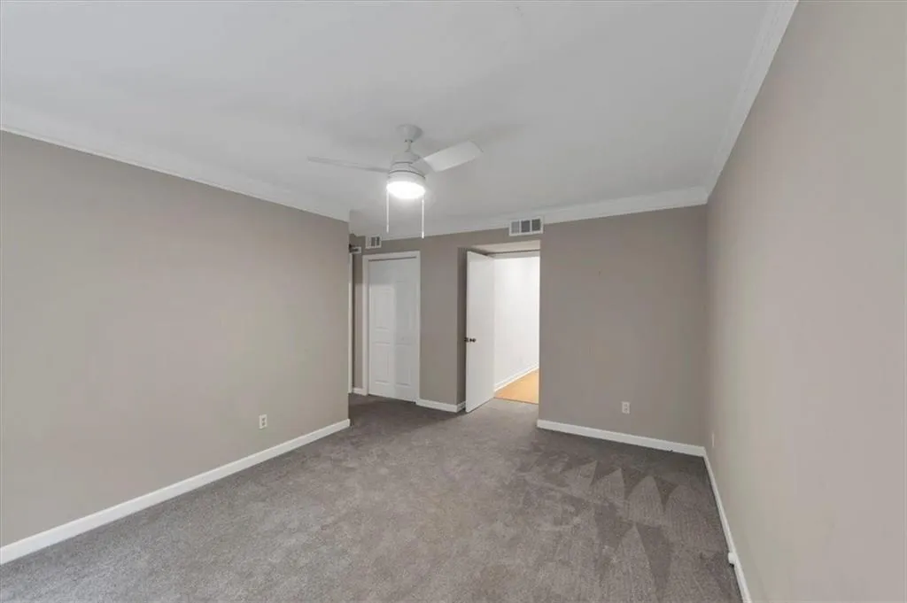 39 Ivy Gates Ne Unit 9, Atlanta, Georgia 30342, 2 Bedrooms Bedrooms, ,2 BathroomsBathrooms,Residential,For Sale,39 Ivy Gates Ne Unit 9,7629336