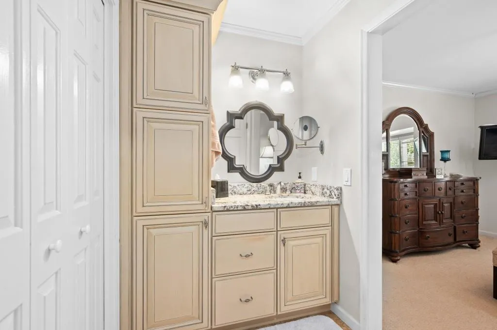 500 Bainbridge Drive, Sandy Springs, Georgia 30327, 2 Bedrooms Bedrooms, ,2 BathroomsBathrooms,Residential,For Sale,500 Bainbridge Drive,7635118
