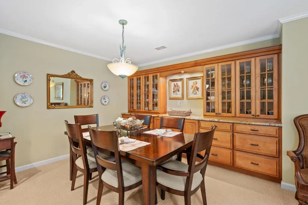 500 Bainbridge Drive, Sandy Springs, Georgia 30327, 2 Bedrooms Bedrooms, ,2 BathroomsBathrooms,Residential,For Sale,500 Bainbridge Drive,7635118