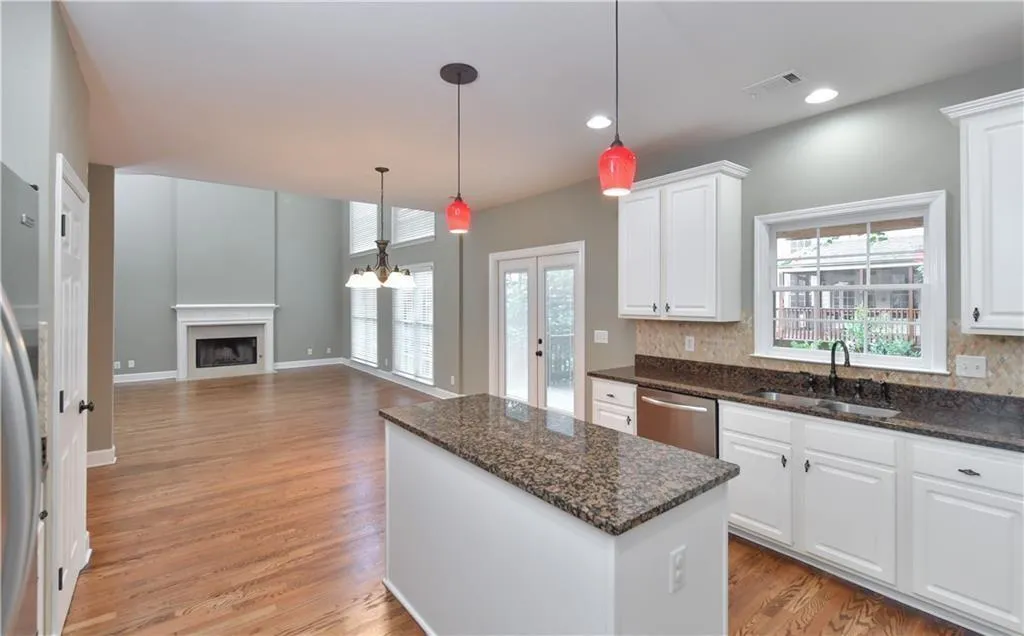 905 Lancaster Way, Atlanta, Georgia 30328, 3 Bedrooms Bedrooms, ,2 BathroomsBathrooms,Residential,For Sale,905 Lancaster Way,7640539