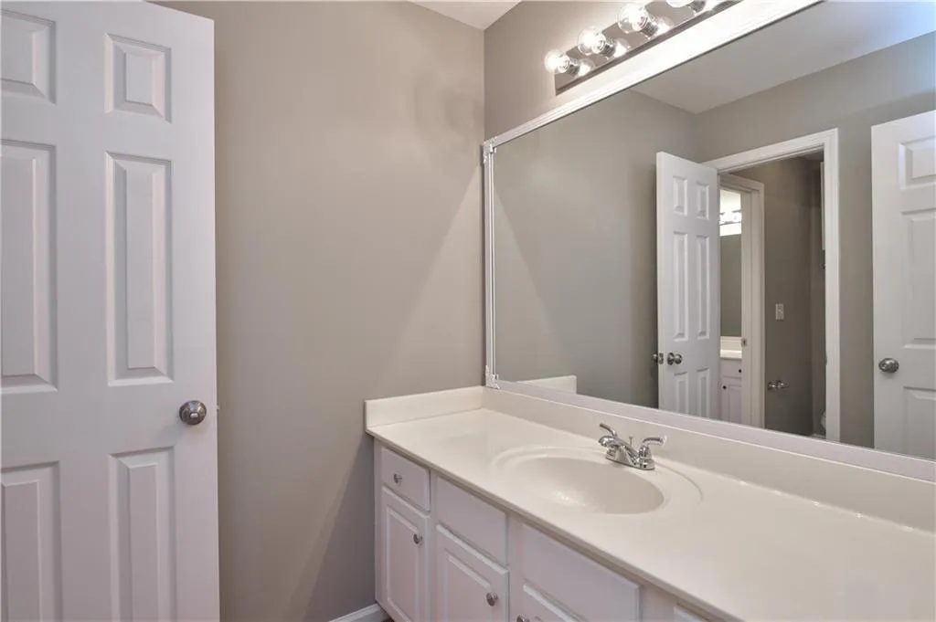 905 Lancaster Way, Atlanta, Georgia 30328, 3 Bedrooms Bedrooms, ,2 BathroomsBathrooms,Residential,For Sale,905 Lancaster Way,7640539