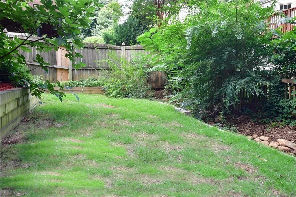 905 Lancaster Way, Atlanta, Georgia 30328, 3 Bedrooms Bedrooms, ,2 BathroomsBathrooms,Residential,For Sale,905 Lancaster Way,7640539
