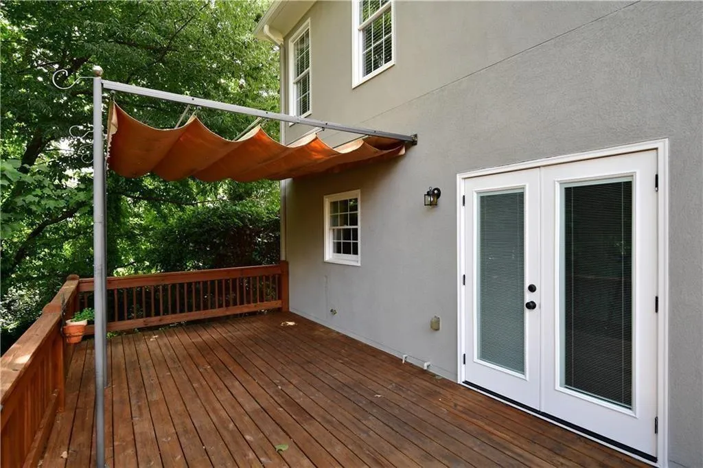 905 Lancaster Way, Atlanta, Georgia 30328, 3 Bedrooms Bedrooms, ,2 BathroomsBathrooms,Residential,For Sale,905 Lancaster Way,7640539