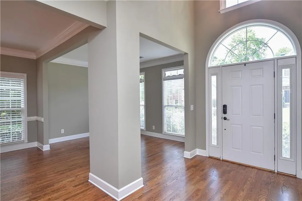 905 Lancaster Way, Atlanta, Georgia 30328, 3 Bedrooms Bedrooms, ,2 BathroomsBathrooms,Residential,For Sale,905 Lancaster Way,7640539