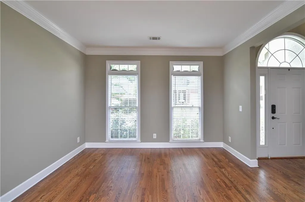905 Lancaster Way, Atlanta, Georgia 30328, 3 Bedrooms Bedrooms, ,2 BathroomsBathrooms,Residential,For Sale,905 Lancaster Way,7640539