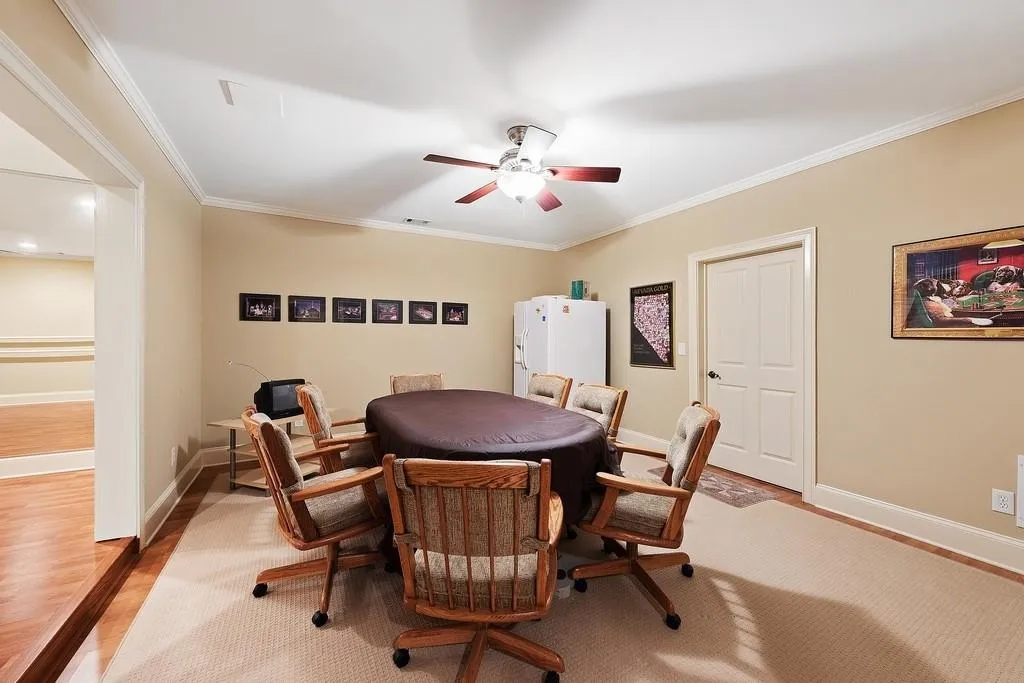 765 Glengate Place, Sandy Springs, Georgia 30328, 5 Bedrooms Bedrooms, ,5 BathroomsBathrooms,Residential,Sold,765 Glengate Place,6592827
