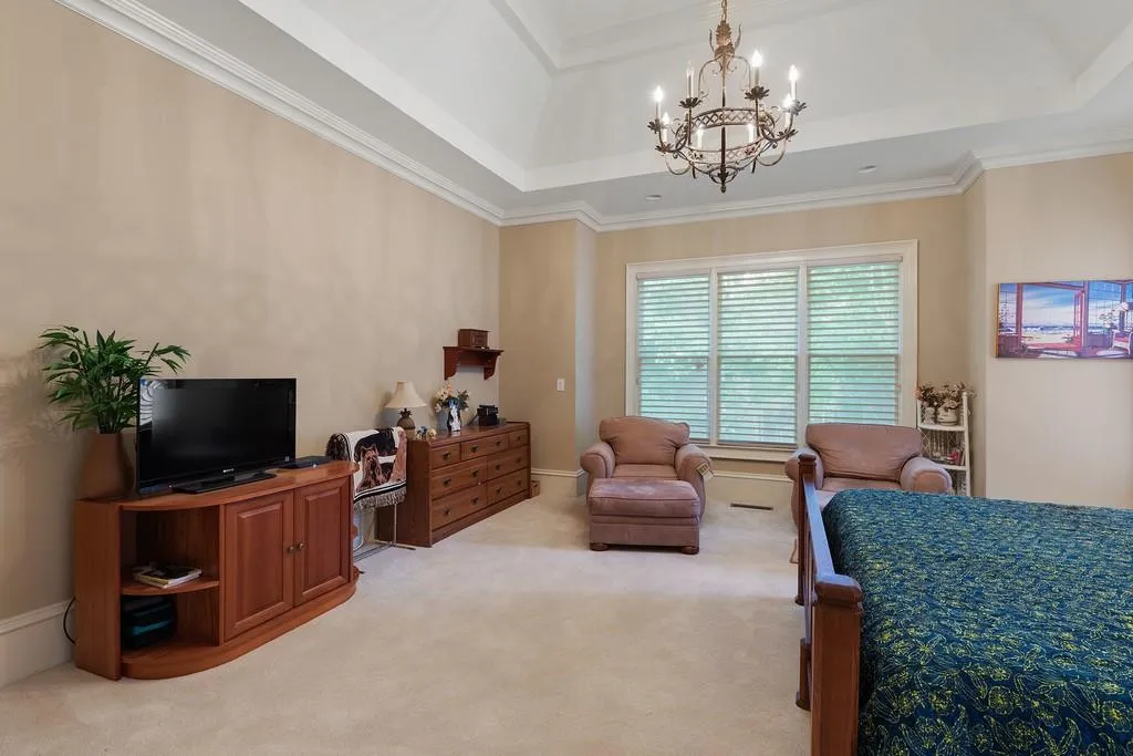 765 Glengate Place, Sandy Springs, Georgia 30328, 5 Bedrooms Bedrooms, ,5 BathroomsBathrooms,Residential,Sold,765 Glengate Place,6592827