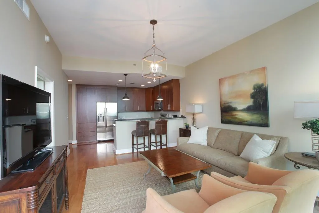 1080 Peachtree Street Ne Unit 2701, Atlanta, Georgia 30309, 1 Bedroom Bedrooms, ,1 BathroomBathrooms,Residential,Sold,1080 Peachtree Street Ne Unit 2701,5741977