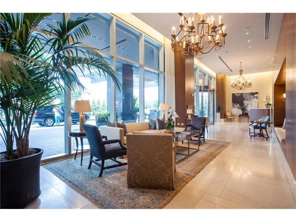 3630 Peachtree Road Ne Unit 3003, Atlanta, Georgia 30326, 2 Bedrooms Bedrooms, ,2 BathroomsBathrooms,Residential,Sold,3630 Peachtree Road Ne Unit 3003,6530178