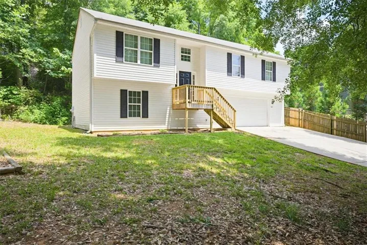 4015 Chapman Drive, Gainesville, Georgia 30506