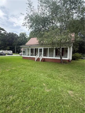 15 Clem Lowell Road, Carrollton, Georgia 30116