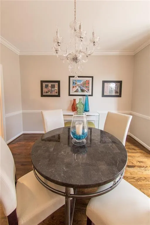 2 Willow Glen Unit 2, Sandy Springs, Georgia 30342, 3 Bedrooms Bedrooms, ,3 BathroomsBathrooms,Residential,Sold,2 Willow Glen Unit 2,5815760