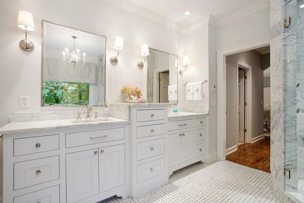 5240 Kenbrook Way, Atlanta, Georgia 30327, 4 Bedrooms Bedrooms, ,3 BathroomsBathrooms,Residential,Sold,5240 Kenbrook Way,5720365