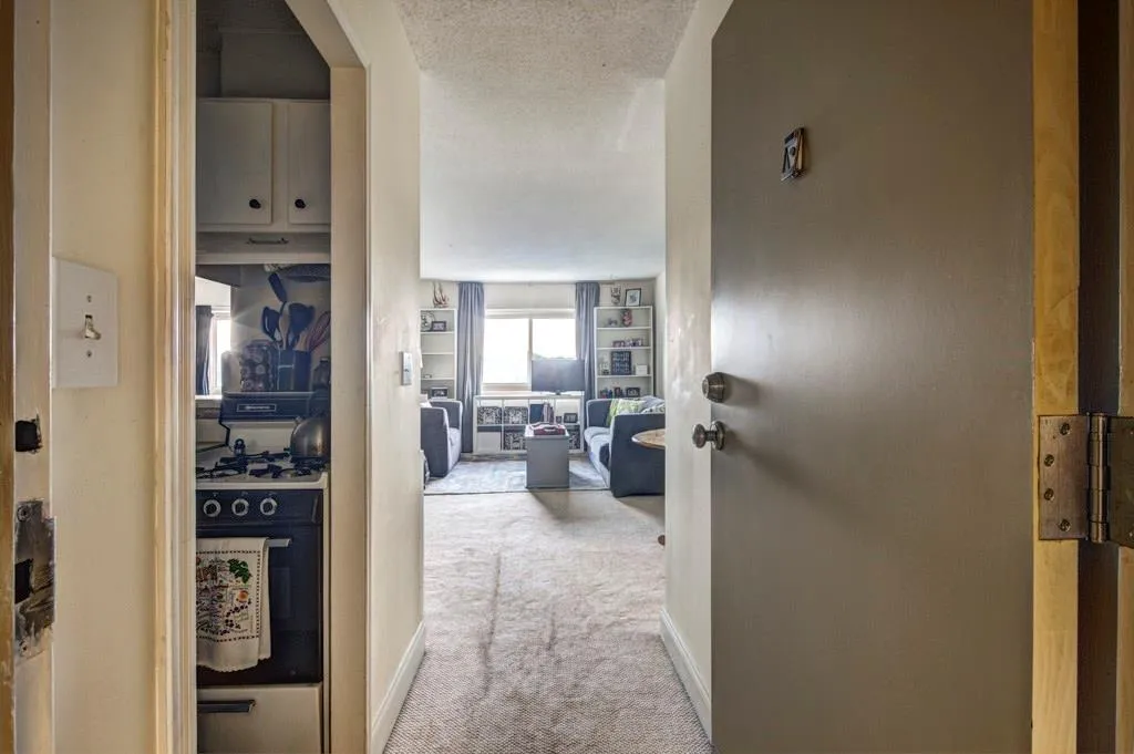2285 Peachtree Road Ne Unit 908, Atlanta, Georgia 30309, 1 Bedroom Bedrooms, ,1 BathroomBathrooms,Residential,Sold,2285 Peachtree Road Ne Unit 908,5715245