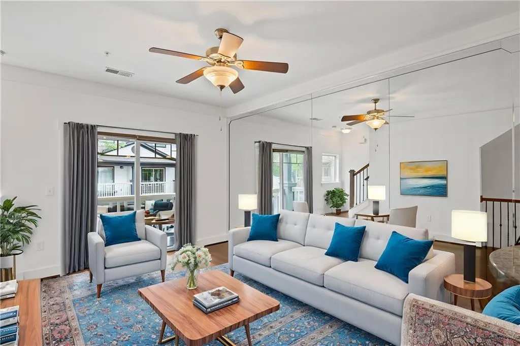 221 Semel Drive Nw Unit 273, Atlanta, Georgia 30309, 1 Bedroom Bedrooms, ,1 BathroomBathrooms,Residential,For Sale,221 Semel Drive Nw Unit 273,7573682