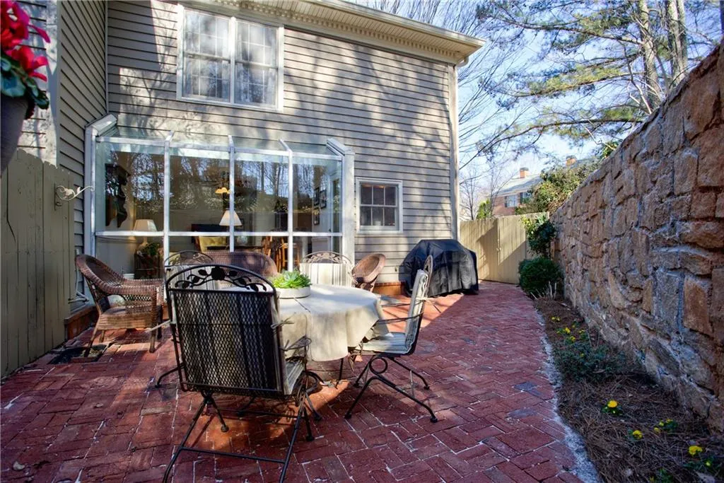 66 Mount Vernon Circle, Atlanta, Georgia 30338, 3 Bedrooms Bedrooms, ,2 BathroomsBathrooms,Residential,Sold,66 Mount Vernon Circle,6849756