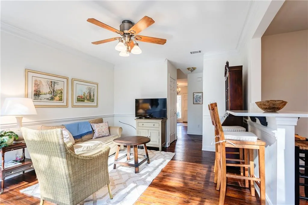 66 Mount Vernon Circle, Atlanta, Georgia 30338, 3 Bedrooms Bedrooms, ,2 BathroomsBathrooms,Residential,Sold,66 Mount Vernon Circle,6849756