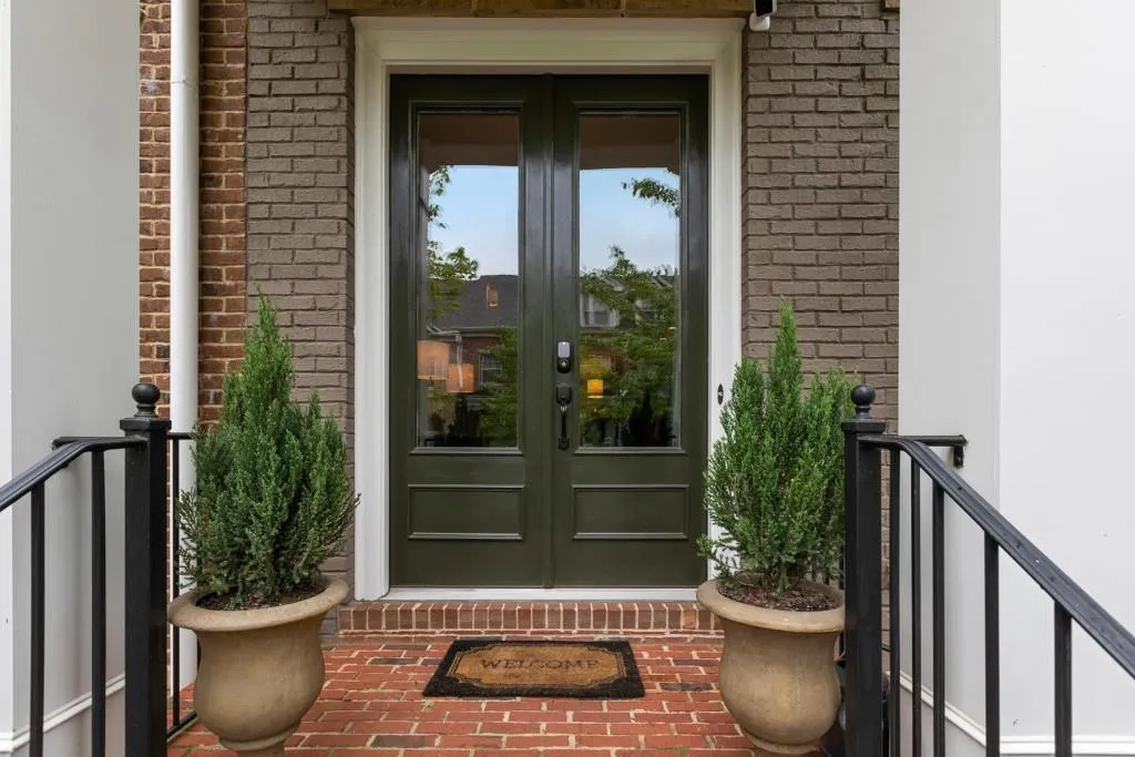 222 Alderwood Point, Atlanta, Georgia 30328, 4 Bedrooms Bedrooms, ,4 BathroomsBathrooms,Residential,Sold,222 Alderwood Point,6545371
