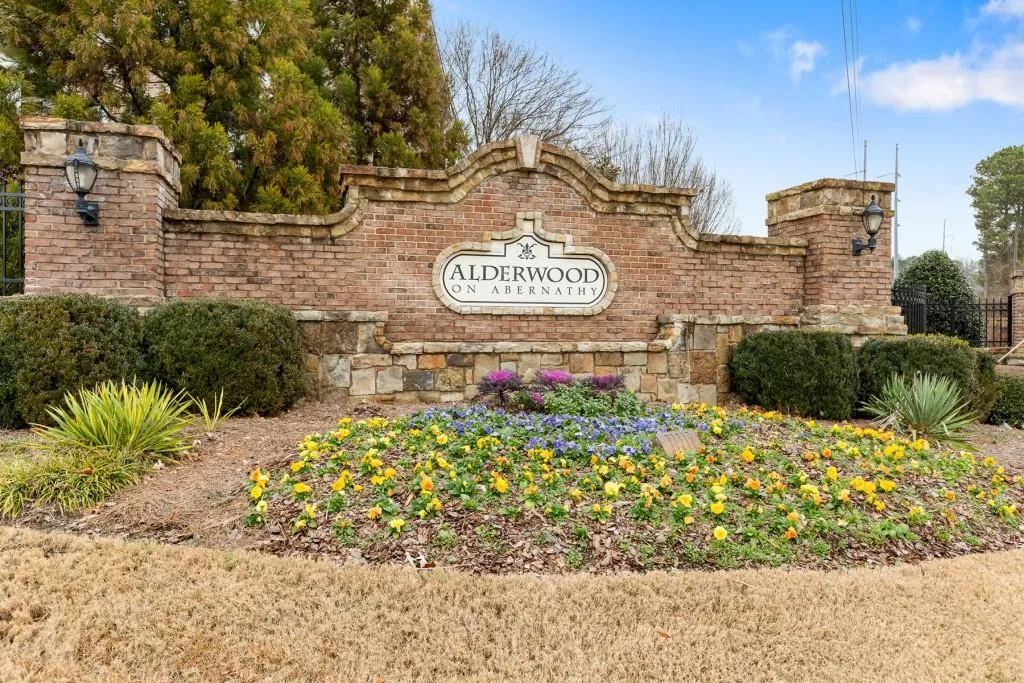 222 Alderwood Point, Atlanta, Georgia 30328, 4 Bedrooms Bedrooms, ,4 BathroomsBathrooms,Residential,Sold,222 Alderwood Point,6545371