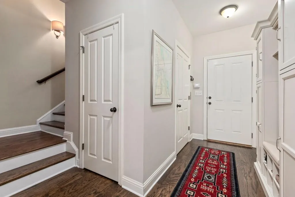 222 Alderwood Point, Atlanta, Georgia 30328, 4 Bedrooms Bedrooms, ,4 BathroomsBathrooms,Residential,Sold,222 Alderwood Point,6545371