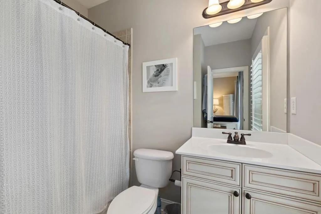 222 Alderwood Point, Atlanta, Georgia 30328, 4 Bedrooms Bedrooms, ,4 BathroomsBathrooms,Residential,Sold,222 Alderwood Point,6545371