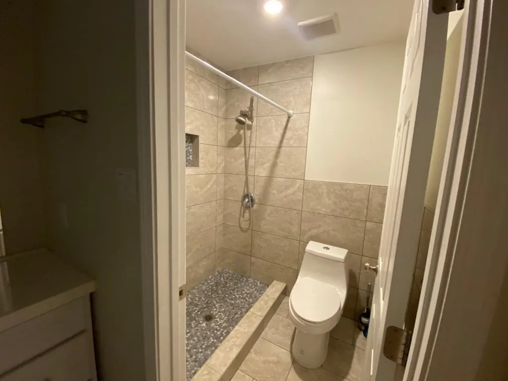 6520 Roswell Road Ne Unit 93, Sandy Springs, Georgia 30328, 3 Bedrooms Bedrooms, ,2 BathroomsBathrooms,Residential,Sold,6520 Roswell Road Ne Unit 93,6973084
