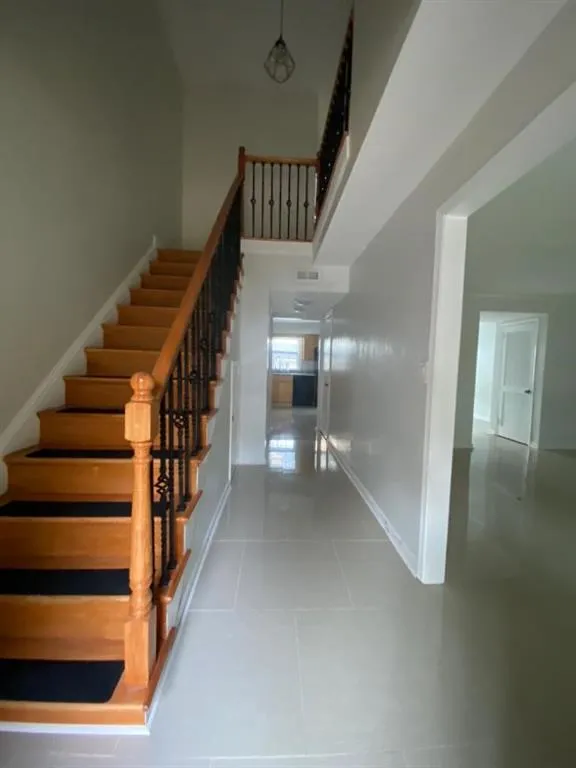 6520 Roswell Road Ne Unit 93, Sandy Springs, Georgia 30328, 3 Bedrooms Bedrooms, ,2 BathroomsBathrooms,Residential,Sold,6520 Roswell Road Ne Unit 93,6973084