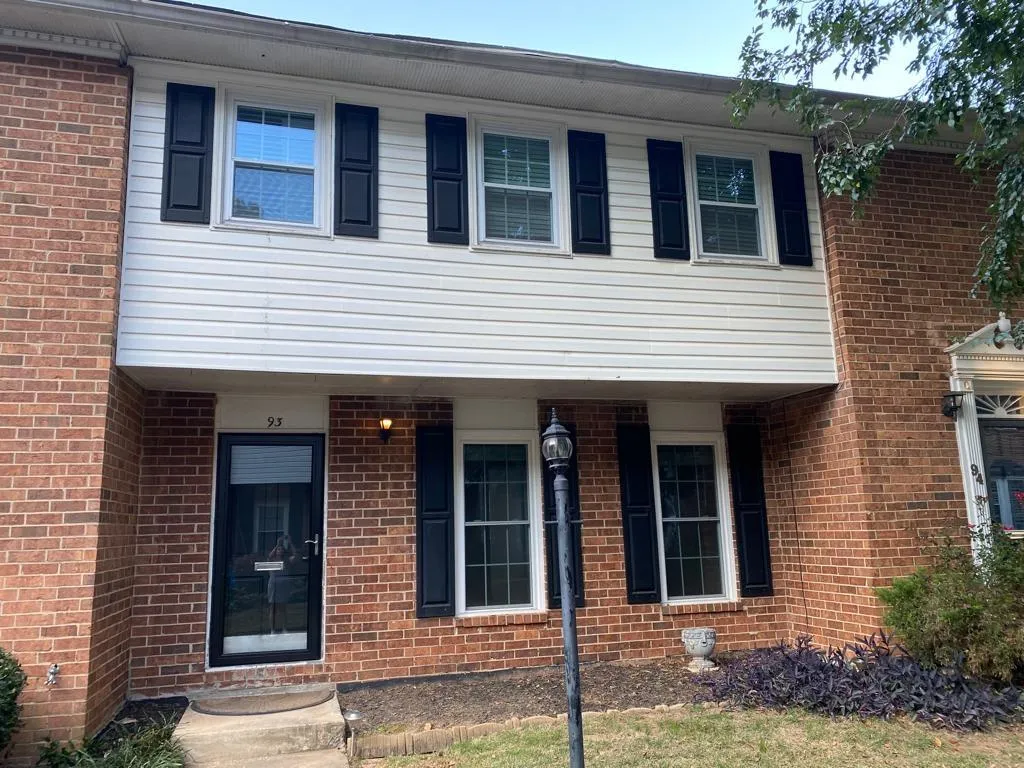 6520 Roswell Road Ne Unit 93, Sandy Springs, Georgia 30328, 3 Bedrooms Bedrooms, ,2 BathroomsBathrooms,Residential,Sold,6520 Roswell Road Ne Unit 93,6973084