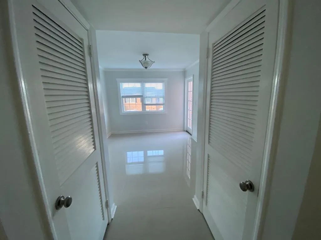 6520 Roswell Road Ne Unit 93, Sandy Springs, Georgia 30328, 3 Bedrooms Bedrooms, ,2 BathroomsBathrooms,Residential,Sold,6520 Roswell Road Ne Unit 93,6973084