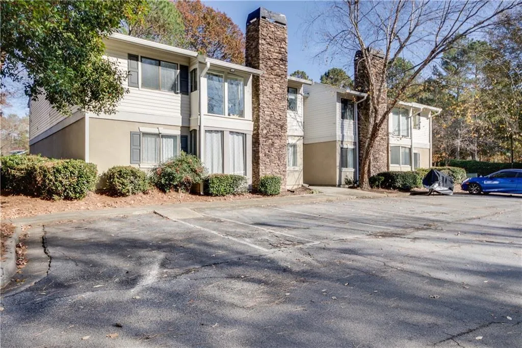 9002 Wingate Way, Sandy Springs, Georgia 30350, 1 Bedroom Bedrooms, ,1 BathroomBathrooms,Residential,Sold,9002 Wingate Way,6974729