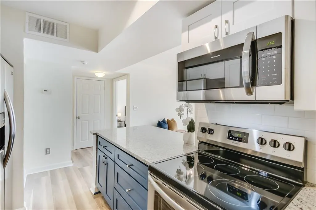 9002 Wingate Way, Sandy Springs, Georgia 30350, 1 Bedroom Bedrooms, ,1 BathroomBathrooms,Residential,Sold,9002 Wingate Way,6974729