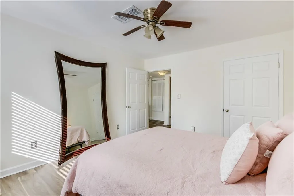 9002 Wingate Way, Sandy Springs, Georgia 30350, 1 Bedroom Bedrooms, ,1 BathroomBathrooms,Residential,Sold,9002 Wingate Way,6974729