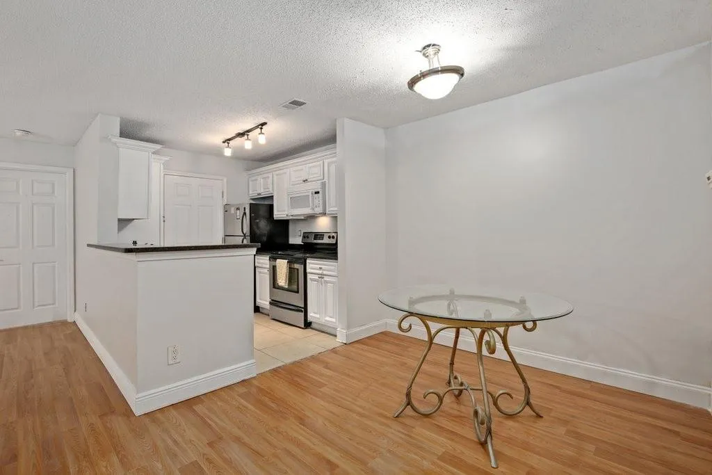 3104 Santa Fe Parkway Unit 3104, Sandy Springs, Georgia 30350, 2 Bedrooms Bedrooms, ,2 BathroomsBathrooms,Residential,Sold,3104 Santa Fe Parkway Unit 3104,6926796
