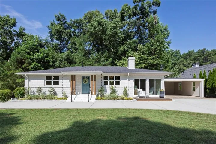 401 Cottonwood Drive, Woodstock, Georgia 30189