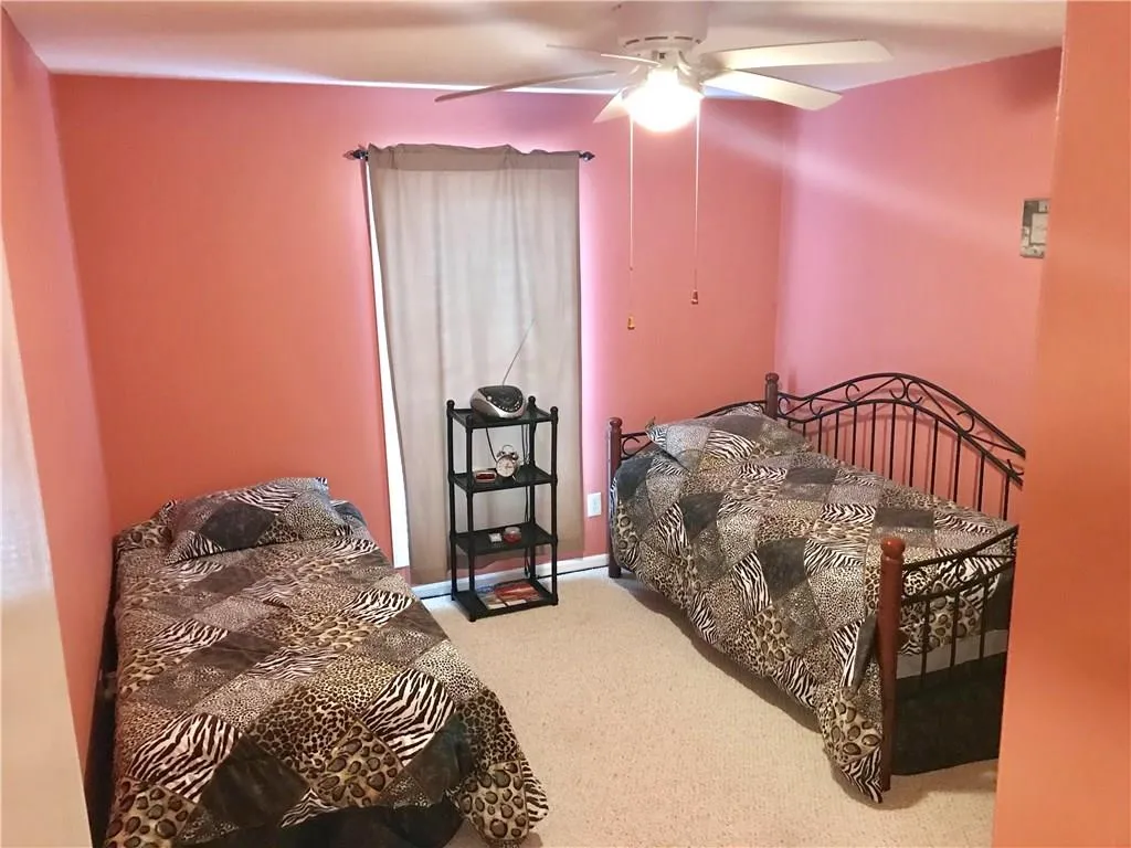 6851 Roswell Road Unit F13, Atlanta, Georgia 30328, 3 Bedrooms Bedrooms, ,2 BathroomsBathrooms,Residential,Sold,6851 Roswell Road Unit F13,5963109