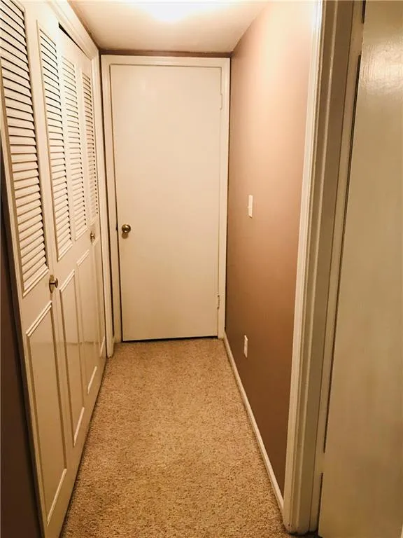 6851 Roswell Road Unit F13, Atlanta, Georgia 30328, 3 Bedrooms Bedrooms, ,2 BathroomsBathrooms,Residential,Sold,6851 Roswell Road Unit F13,5963109