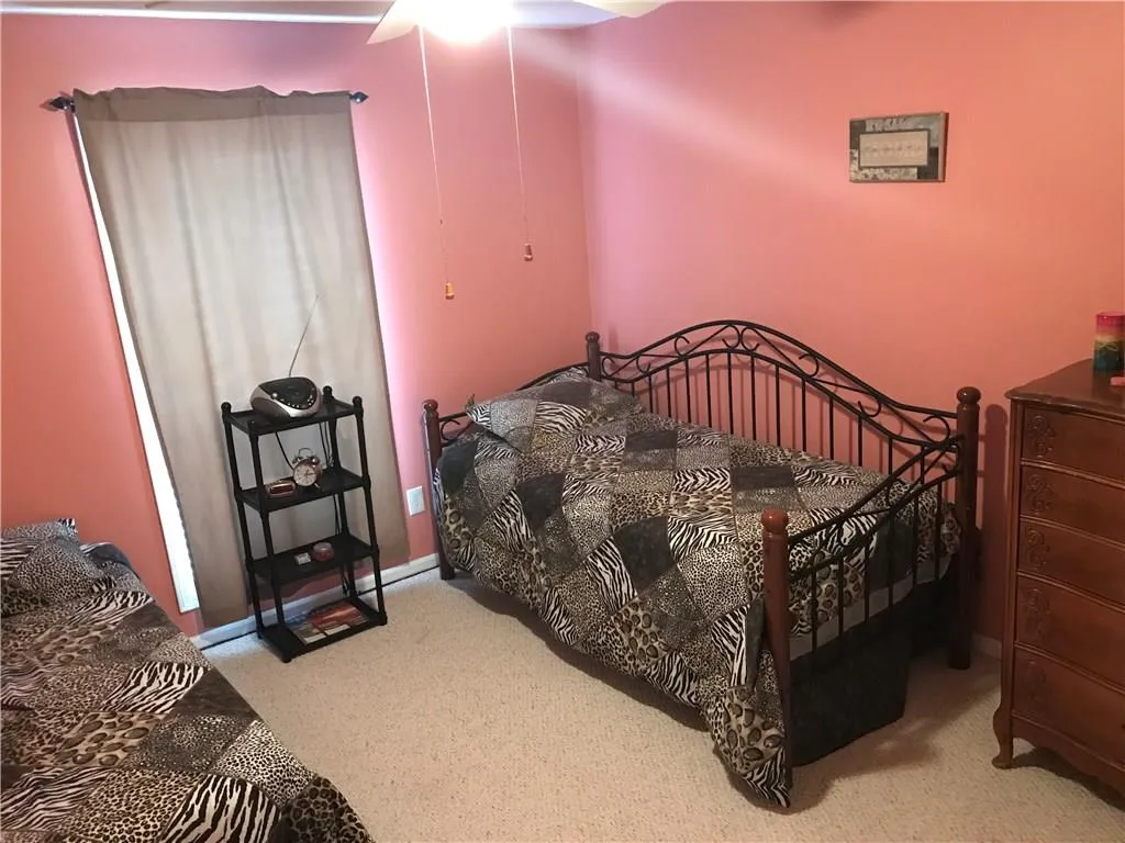 6851 Roswell Road Unit F13, Atlanta, Georgia 30328, 3 Bedrooms Bedrooms, ,2 BathroomsBathrooms,Residential,Sold,6851 Roswell Road Unit F13,5963109