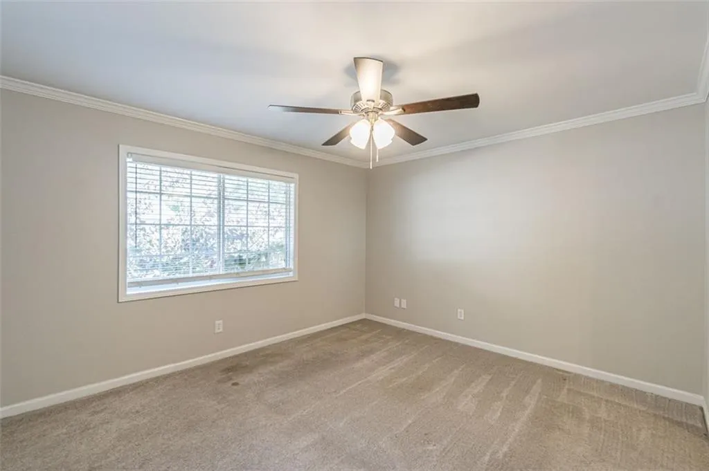 6940 Roswell Road Unit 6a, Sandy Springs, Georgia 30328, 2 Bedrooms Bedrooms, ,1 BathroomBathrooms,Residential,Sold,6940 Roswell Road Unit 6a,7067115