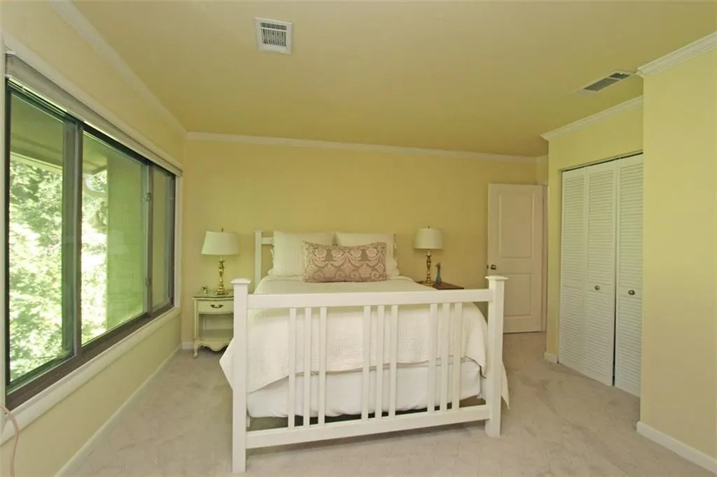 522 Sutters Point, Sandy Springs, Georgia 30328, 2 Bedrooms Bedrooms, ,2 BathroomsBathrooms,Residential,Sold,522 Sutters Point,5756945
