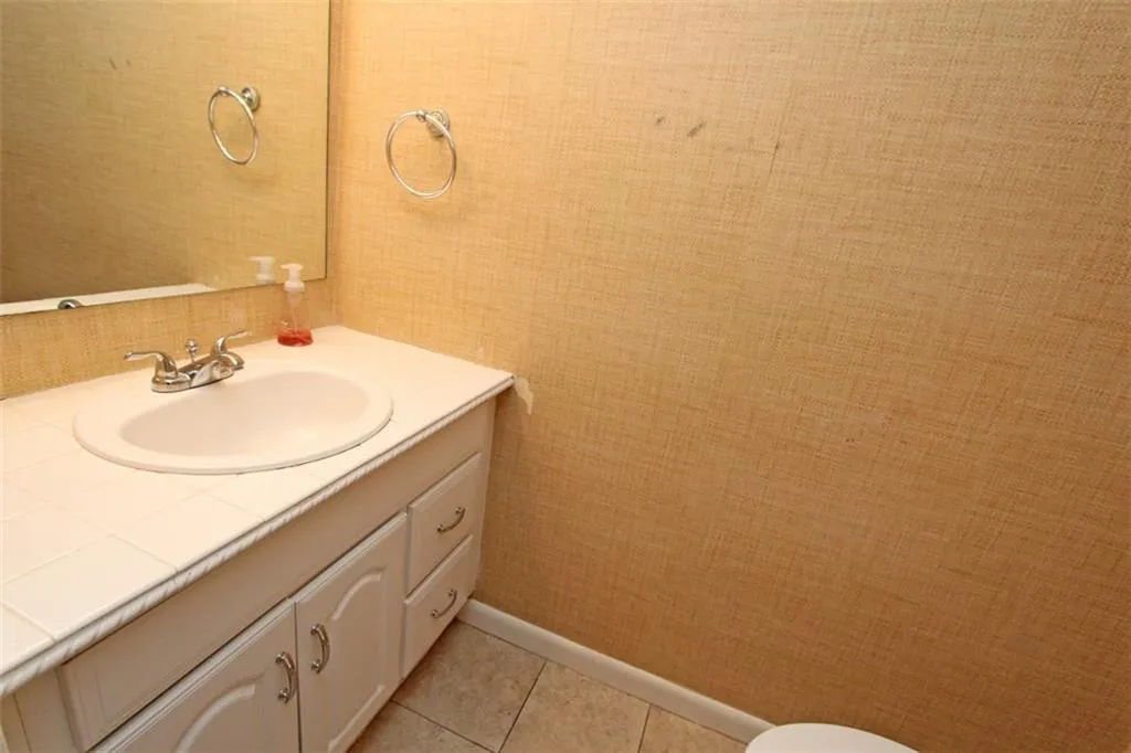 522 Sutters Point, Sandy Springs, Georgia 30328, 2 Bedrooms Bedrooms, ,2 BathroomsBathrooms,Residential,Sold,522 Sutters Point,5756945