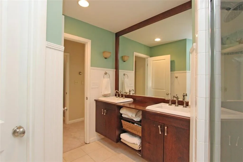 522 Sutters Point, Sandy Springs, Georgia 30328, 2 Bedrooms Bedrooms, ,2 BathroomsBathrooms,Residential,Sold,522 Sutters Point,5756945