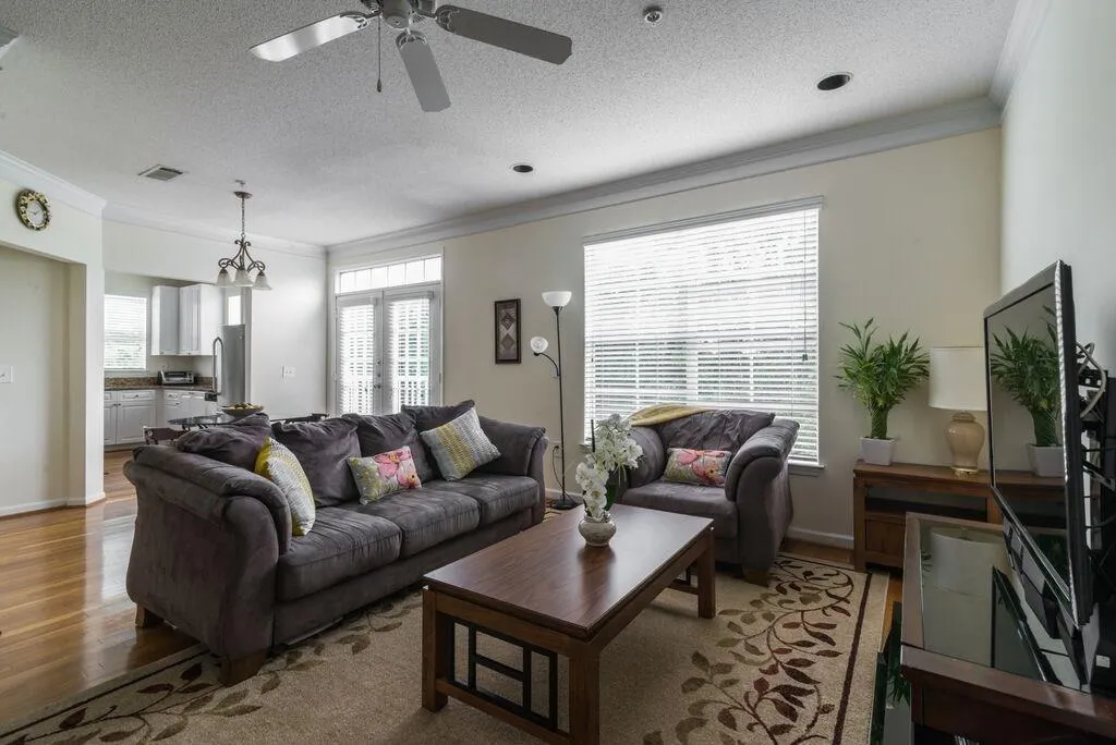 10 Perimeter Summit Boulevard Ne Unit 3314, Brookhaven, Georgia 30319, 3 Bedrooms Bedrooms, ,2 BathroomsBathrooms,Residential,Sold,10 Perimeter Summit Boulevard Ne Unit 3314,5594077