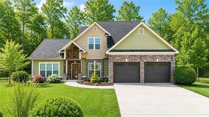 824 Vicki Circle, Bremen, Georgia 30110