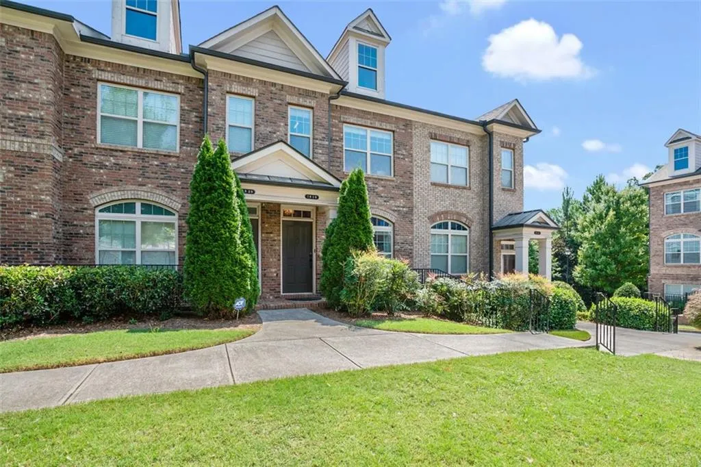 7510 Stoneridge Drive, Atlanta, Georgia 30328, 3 Bedrooms Bedrooms, ,3 BathroomsBathrooms,Residential,Sold,7510 Stoneridge Drive,6931264