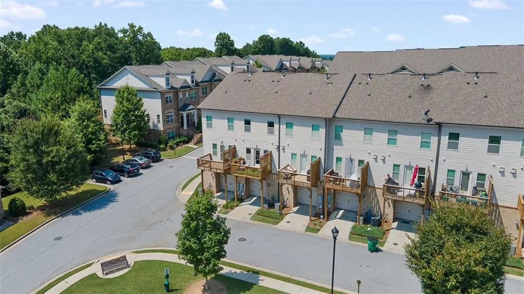 7510 Stoneridge Drive, Atlanta, Georgia 30328, 3 Bedrooms Bedrooms, ,3 BathroomsBathrooms,Residential,Sold,7510 Stoneridge Drive,6931264