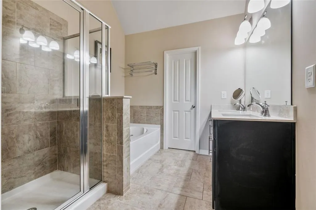 7510 Stoneridge Drive, Atlanta, Georgia 30328, 3 Bedrooms Bedrooms, ,3 BathroomsBathrooms,Residential,Sold,7510 Stoneridge Drive,6931264