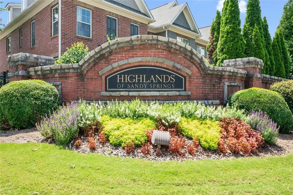 7510 Stoneridge Drive, Atlanta, Georgia 30328, 3 Bedrooms Bedrooms, ,3 BathroomsBathrooms,Residential,Sold,7510 Stoneridge Drive,6931264