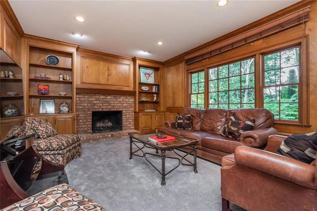 7420 Princeton Trace, Sandy Springs, Georgia 30328, 4 Bedrooms Bedrooms, ,3 BathroomsBathrooms,Residential,Sold,7420 Princeton Trace,6800997